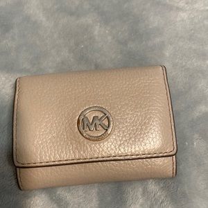 Michael kors wallet